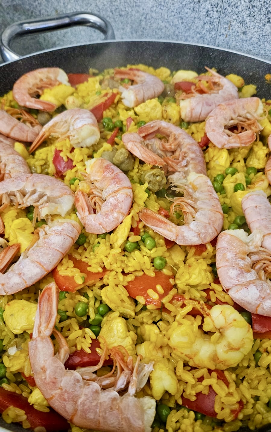 la paella: ed è subito festa!